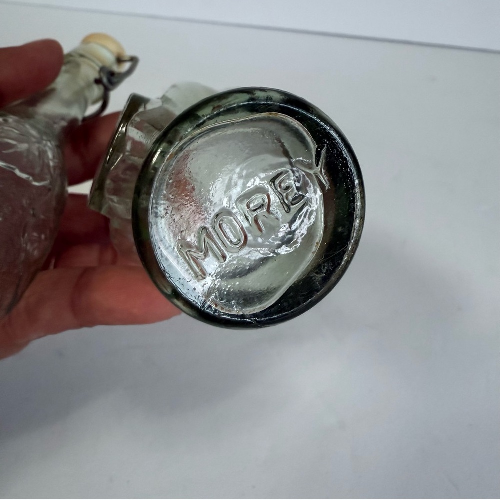 Vintage Morey Italy Glass Bottles Set of 2 Swing Top Grape Embossed Decanters - Picture 6 of 9